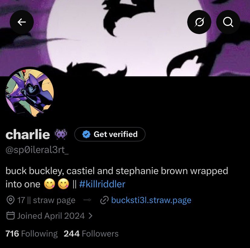 sp0ileral3rt_'s tweet photo. layout v fav colour! (blue + purple i can’t decide 😕💔) https://t.co/rUhByvSYBC