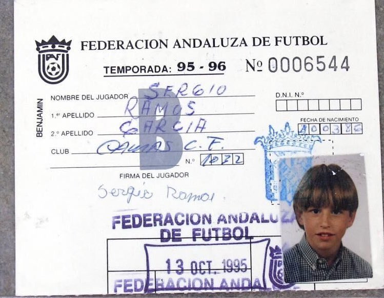 sangihuine's tweet photo. terrible handwriting and middle part luka versus bowl cut sergio. i love collecting #history https://t.co/NjxD42vTkI