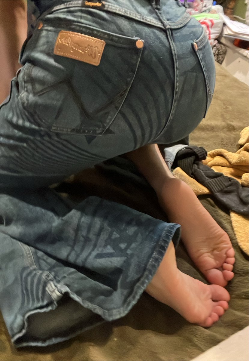 blanked_dec's tweet photo. Tummy<3 https://t.co/jeg7Ptwi3h
