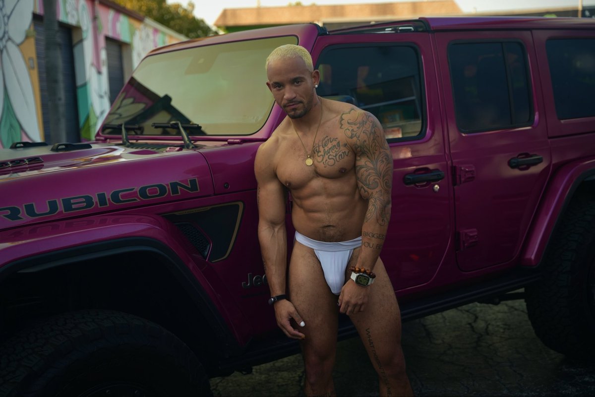 ryderkinkaid's tweet photo. Ride, anyone? 👱����‍♂️ https://t.co/s7pS03XaB3