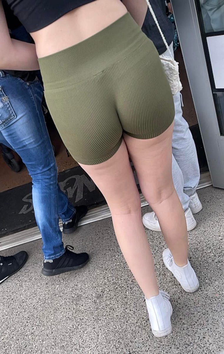 Cazando_colas's tweet photo. Culazo hermoso 🍑👅😮‍💨🔥🥵😍 https://t.co/RE2wAdHyaE