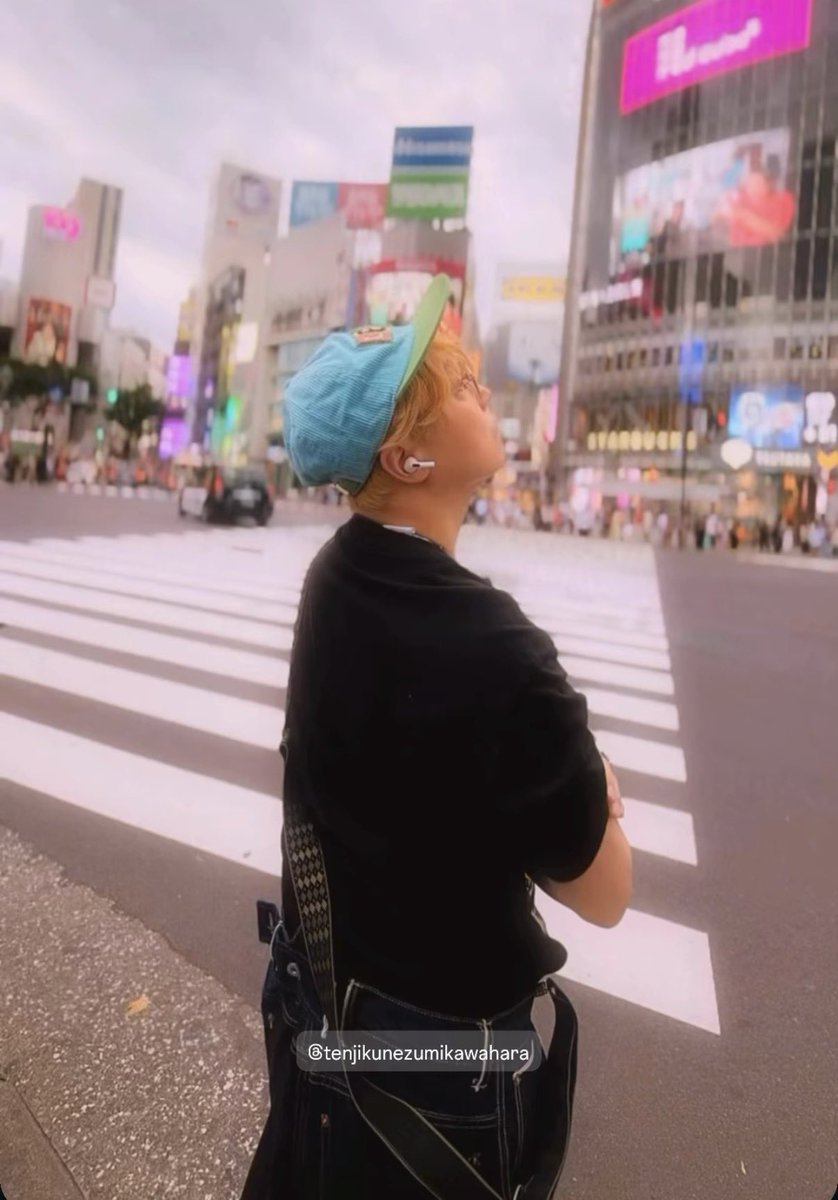 EShion57799's tweet photo. 🧢🧢🧢🧢🧢

#ꓸENDRECHERIꓸ
#ENDRECHERI 
#堂本剛
#堂本剛instagram
#つよスタグラム https://t.co/55lhrtSRsC