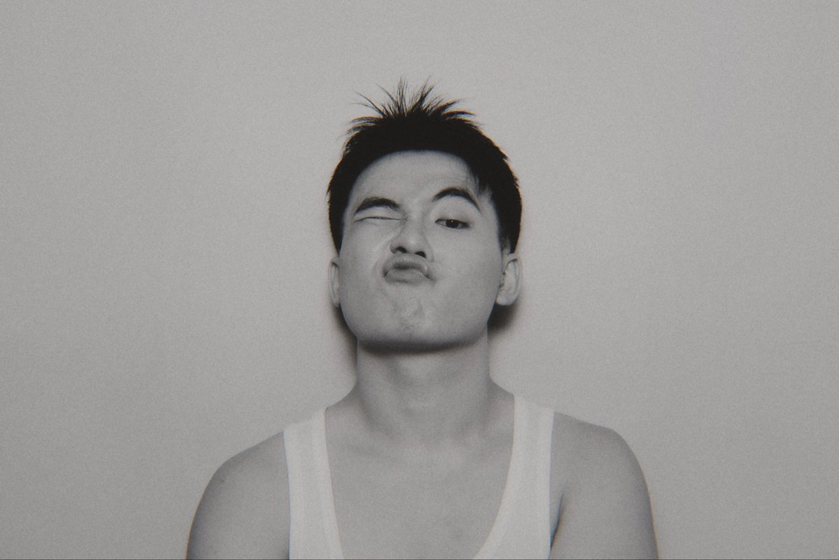 davidlee_220's tweet photo. make me viral please !!! https://t.co/ngGoCKk1qv