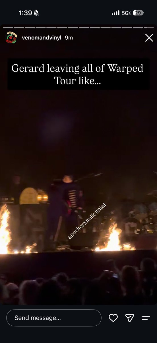 aftermath2ndary's tweet photo. I’m legit going to throw up this happened while Ray was starting The End reprise https://t.co/USYpC85ppQ