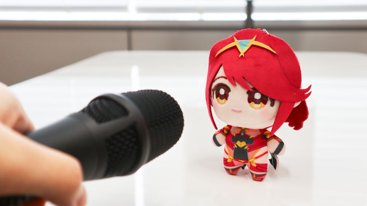 MONOLITHSOFT's tweet photo. 【これ聞いてみた】
開発スタッフに聞いてみたことを、不定期にゆるくお届けします。

▼今回の質問
アイデアがでないとき、どうしてる？

▼スタッフの回答
「ひたすら資料を漁ります。どうしても駄目な時は別の物から取り掛かって一旦忘れます。」アニメーター

「人と話すようにしてます！アイデアがでない状態は、自分の考えが凝り固まってるのが原因だと思ってるので、他の人の考えを頭に入れて思考をほぐすようにしてます。」アニメーター

「問題点、条件を深堀りして整理して覚えておきます。これをちゃんとやると、ふとした時に点と点が繋がって解決策が思い付きます。」プログラマー

「目を閉じます！視覚情報を遮断したほうが脳内イメージに集中できる気がするので…」プランナー

「『アイデアが出ない＝自分の中で情報が足りていない』だと思うので、色々な資料を見て足りていない情報を補っています」エフェクトデザイナー

何かしら新しくインプットしたり、誰かと話してみる、という回答が多かったです。
どれか試してみると、いいアイデアが思いつくかも？
#モノリスソフトの日常