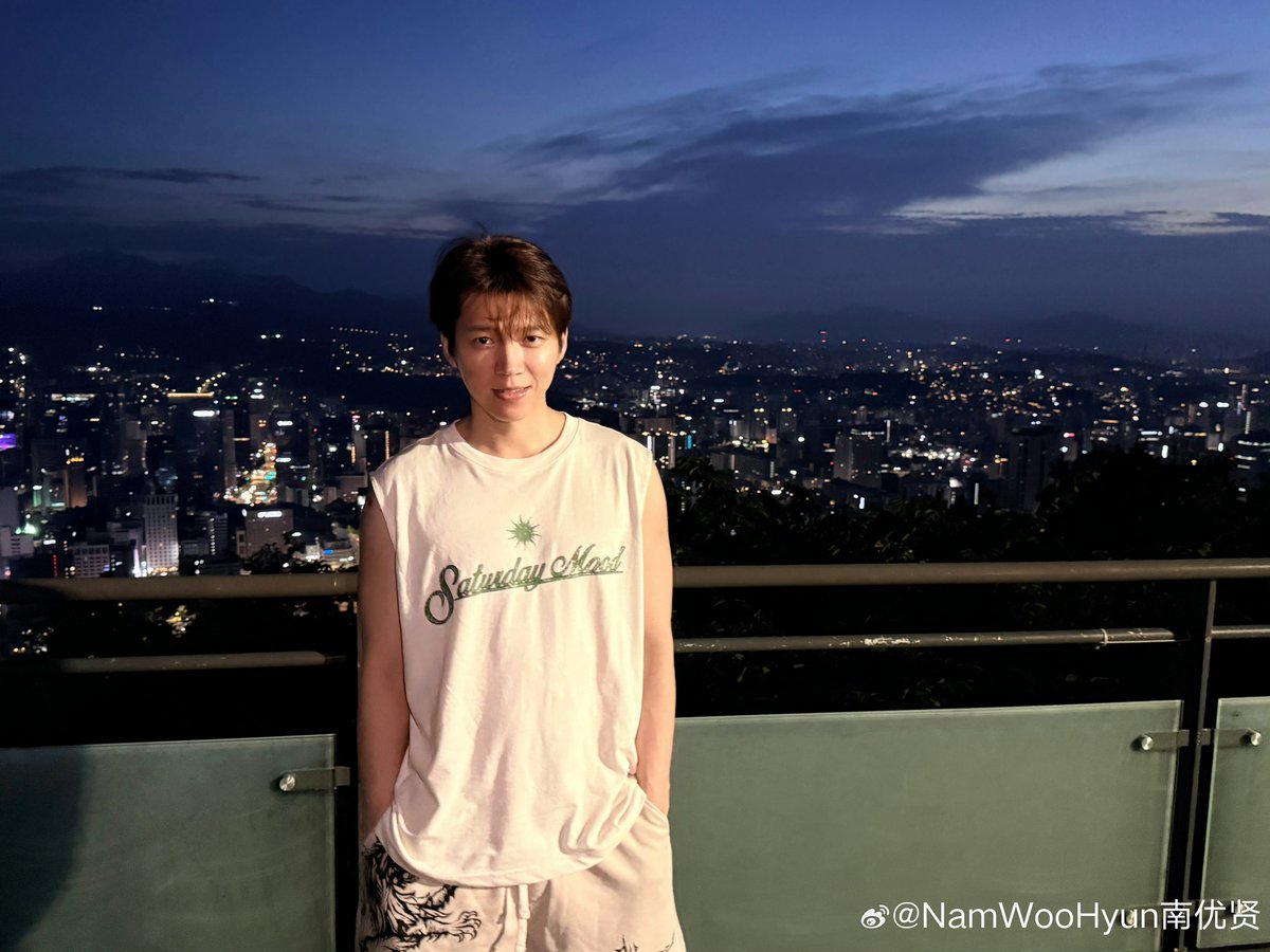 CMIfnt's tweet photo. [우현] 260819 weibo

🐶:
Happy Qixi Festival💙

https://t.co/H38BQP1EXr

#INFINITE #인피니트
#남우현 #NAMWOOHYUN https://t.co/IrsE90EgFj