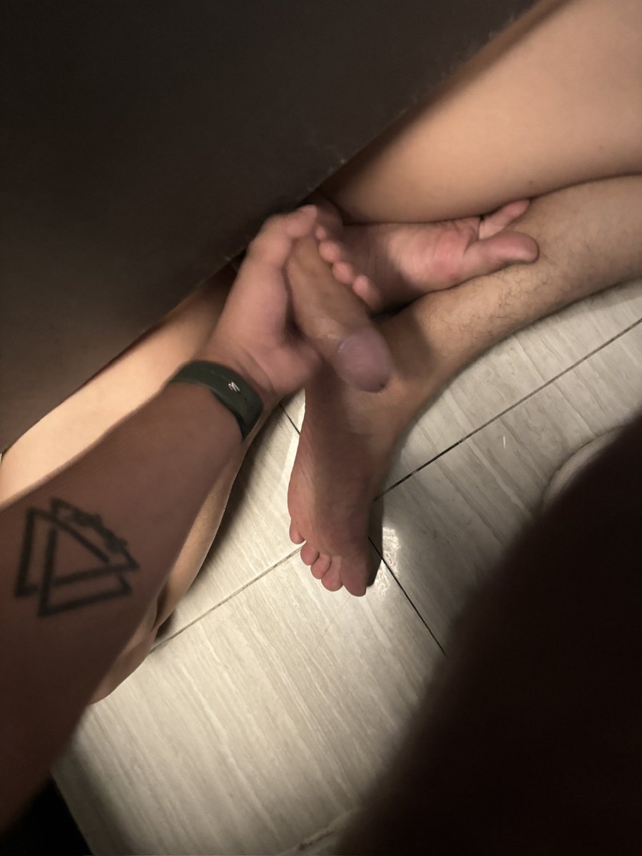 jayguy_x_x's tweet photo. 🥵 https://t.co/NrrhSzCDSD