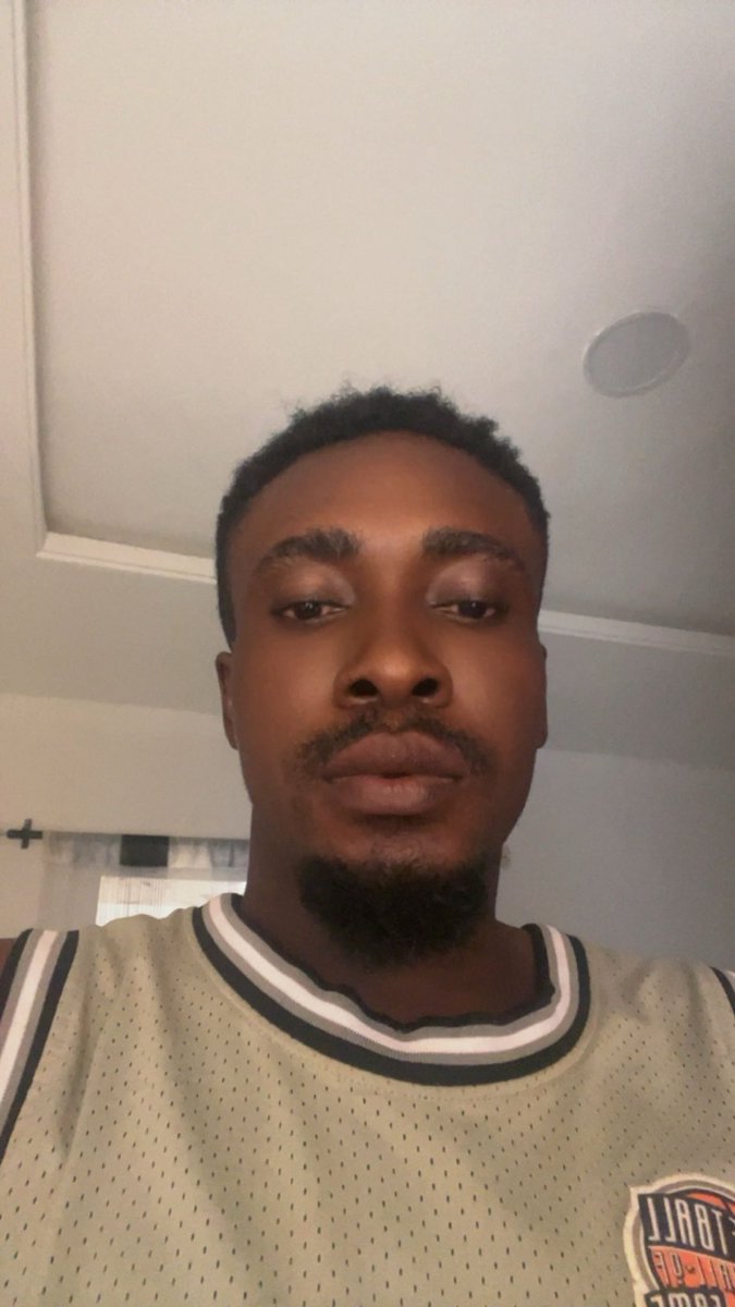 Emekaigwe96's tweet photo. Good morning to everyone. 

Wishing you a day with unexpected success, happiness and good health. 🙏🏻 https://t.co/Hyax9mG22r