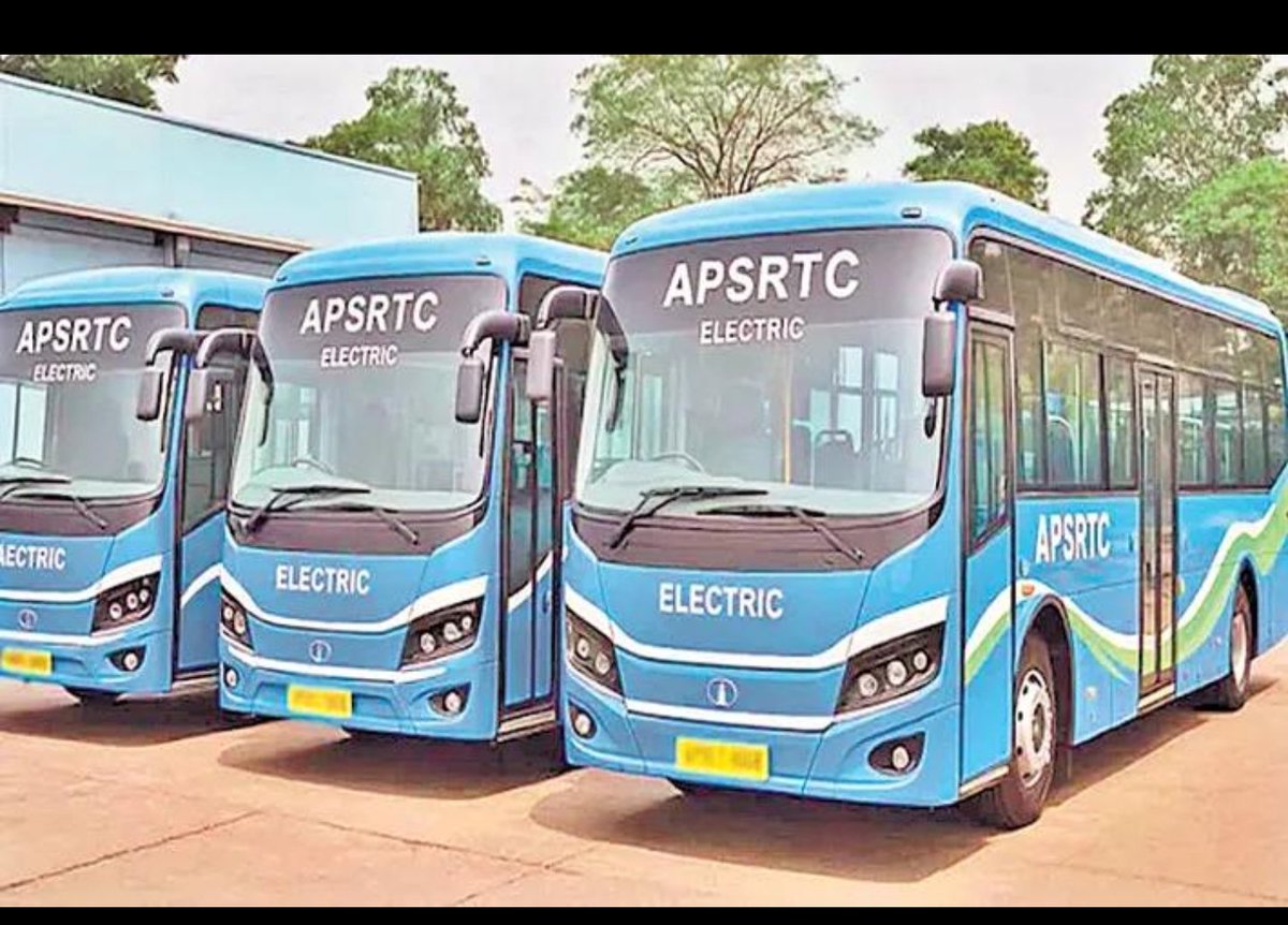 SriKrishna_DC's tweet photo. #AndhraPradesh: @apsrtc likely to commence operation of Electric Buses under PM eBus Sewa  likely from #Dasara in #Visakhapatnam. Subsequently, the electric buses will be deployed in #Vijayawada and other cities in a phased manner by year end. For more 👇
 https://t.co/1DjZibu9wV https://t.co/pDwnDrfaSl