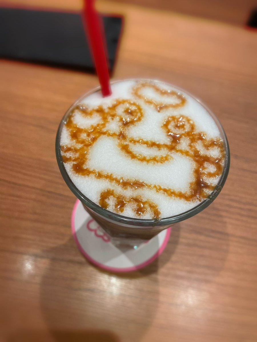 yuachusan_'s tweet photo. 本日家のサワガニが脱走したおれ〜おさんによるおえかきラテㅋㅋㅋㅋㅋ https://t.co/3jMPo2oDNf
