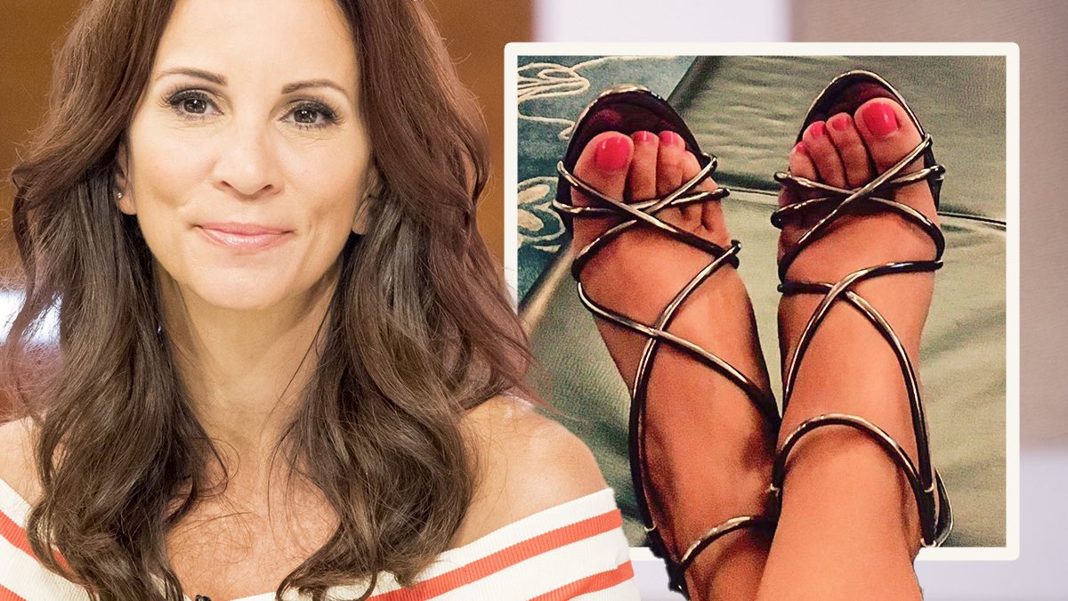 GooningCrazyUK's tweet photo. Andrea Mclean feet
~
#footfetish #sexyfeet #sexytoes #legfetish #celebrityfeet #celebritylegs https://t.co/ljnwEekqQj
