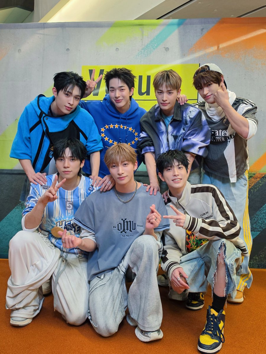 NEXZ_GLOBAL's tweet photo. [INFO/SCHEDULE] 
NEXZ at 2026 TIMA (TMElive International Music Awards) Live Streaming Timetable

Red Carpet 🕒 15:00 (UTC+8) ⮕ 16:00 KST
Main Show 🕔 17:00 (UTC+8) ⮕ 18:00 KST
NEXZ's show starts🕠17:20 (UTC+8) ⮕ 18:20 KST

Watch Live on
🖥️ JOOX
🖥️ YouTube (@ TercentMusicDistribution)
🖥️ weverse

#SAUCIN #NEXZ_SAUCIN 
#NEXZ #넥스지 #ネクスジ
@NEXZ_official