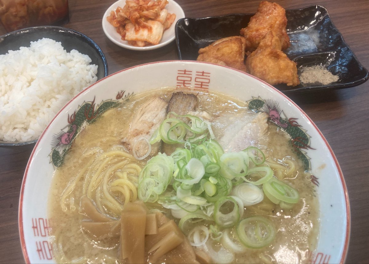 chiot_ex's tweet photo. ラーメンはもういいとあれほど、、 https://t.co/gaJsCr7Azd