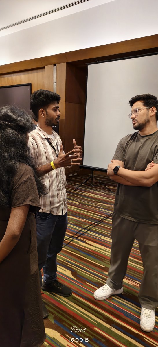 swagger_rohit's tweet photo. Our team had an incredible time interacting with community members at the #iQOOZ11 Bangalore event. From product deep dives to future roadmaps, we were thrilled to address all your questions and insights directly. https://t.co/QY5zWxRfyK