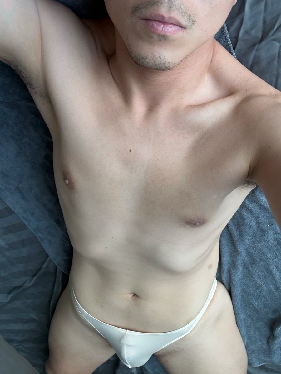 MuscleBearTH's tweet photo. มาต่อกันด้วยกางเกงในชาย Brief / Bikini 🩲 วัสดุจากผ้าไนล่อน และผ้าวิสโคส (หรือผ้าไหมน้ำแข็ง) ทรงเอวต่ำ สไตล์เซ็กซี่ สัมผัสบางนุ่ม ระบายอากาศดี  🍌 #พี่หมีไบรุกรีวิวกางเกงใน 🐻 สนใจทัก DM พี่หมีขนาดน้องชาย 54 ยาว 6.5 นิ้ว 🍆 เริ่มต้นตัวละ 499 บาท รวมค่าส่งฟรีทั่วประเทศ 💰 https://t.co/q2NANCiwua
