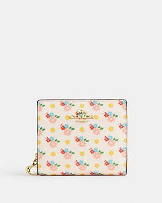 sugarplumws's tweet photo. (รับหิ้ว) Coach Snap Wallet 🇺🇸

🎀 2,790฿ 
💒 มัดจำ 1,000฿ 
📌 ปิดรับ 22/08
🚚 รอบส่งในไทย 26-27/08

#coach #coachthailand #รับหิ้วเมกา https://t.co/OmWuqz4QHZ