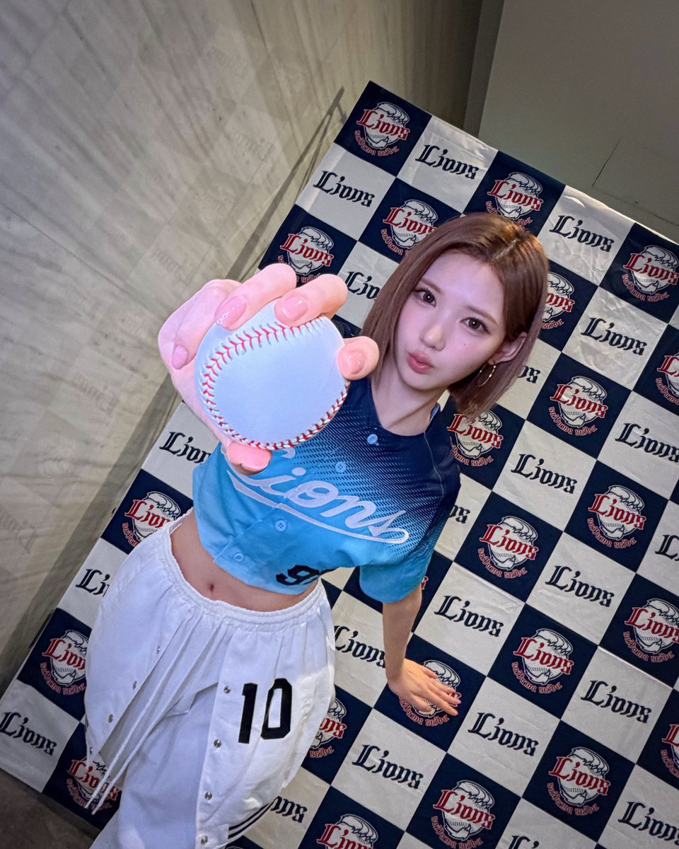 wldnnnya's tweet photo. 260819 하츠투하츠 인스타 #지우 https://t.co/u8h6GR0Bg0