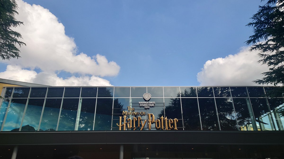 E_melkisedec's tweet photo. ハリポタスタジオツアー東京😍✨映画も観てたけど原作派だったからうろ覚えだったけどめちゃくちゃ良かった‼️朝の時間帯だけどけっこー人がいてさすが夏休み～って感じです🧙‍♂️🪄 https://t.co/dgkTGfDgCs