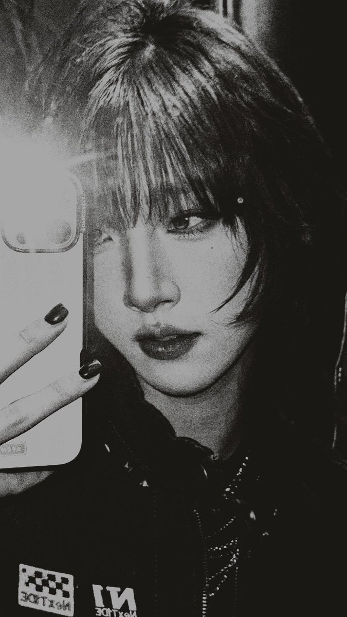 DCLKYB's tweet photo. ᅟᅟᅟᅟ
sobre mim.˚✮

• idade - 22
• gênero -masculino.
• comida fav - guioza. 
• aniversário - 13/02
• altura - 1,74
• sexualidade - bissexual.
• pets - 5 gatos e 1 serpente. 
• piercings - dois. 
• tattoos -  duas. 
• cor fav - preto. 
• status - solteiro.
ᅟᅟᅟᅟ https://t.co/xHGegryPgQ