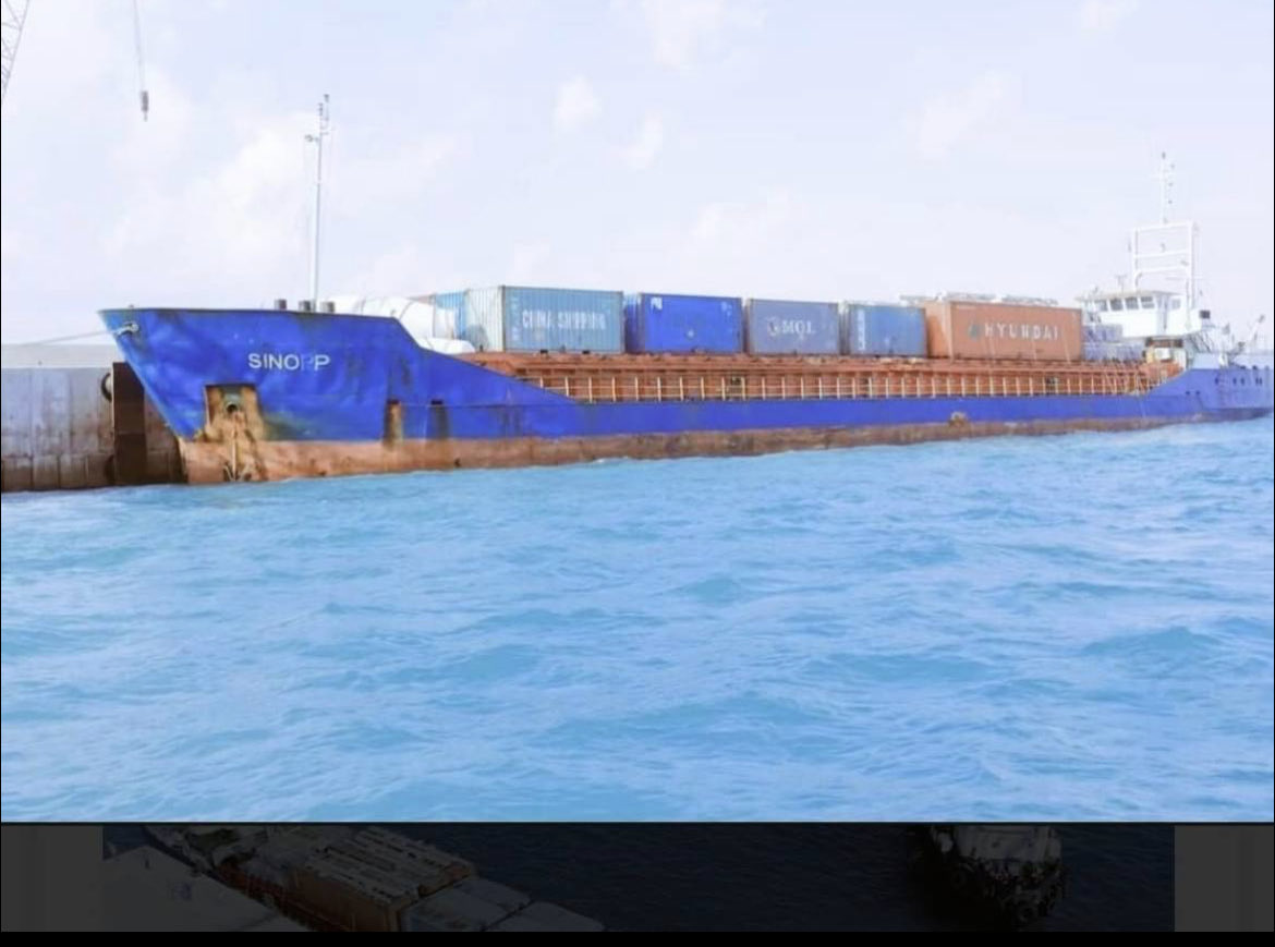Sharahbeel1's tweet photo. After the completion of berths A and B, the construction of berth C is in full swing and it’s partly operational now. https://t.co/YZO1fOB5E1