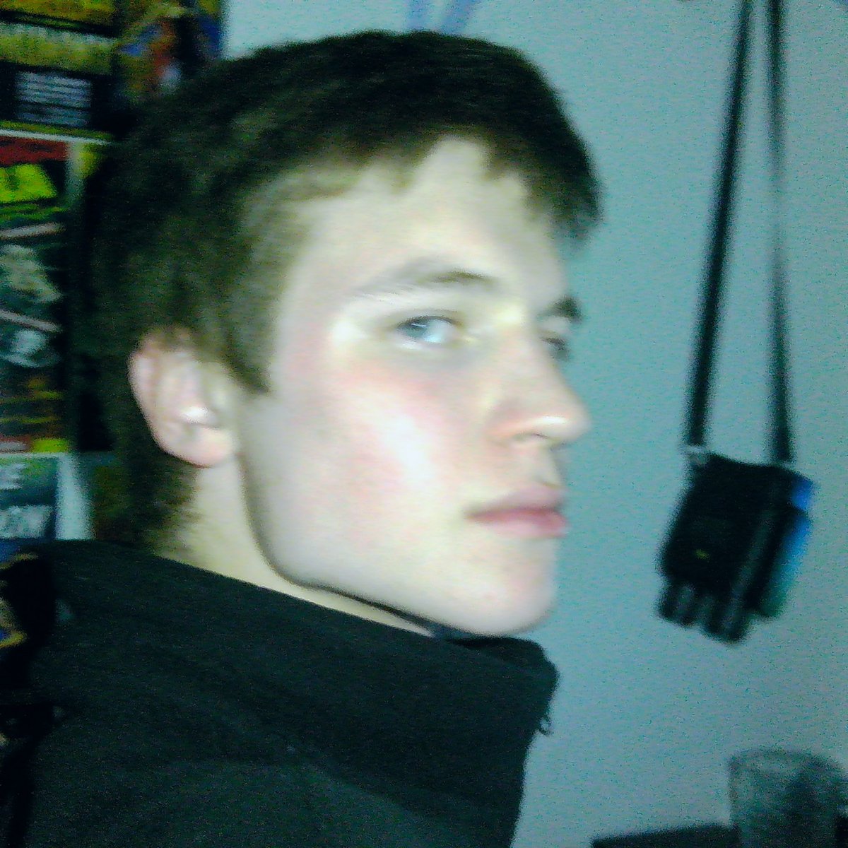 puppytron5000's tweet photo. -----NSFWTWT INTRO-----
   -04/04/2006
    - AMAB (he/him)
     - I luv femdom, puppyplay, and praise (+more)
      -DNI: RACISTS, P3DOS, AND MINORS
                                ♡ and ↻ plz .ᐟ https://t.co/nNI8JuM7Go