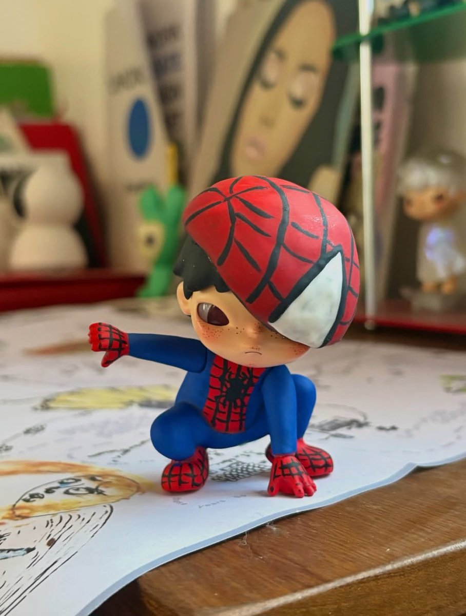 byraa___'s tweet photo. EH INI HIRONO SPIDER-VERSE GEMES BANGET?! 😭 https://t.co/BzUqmR2ZNV