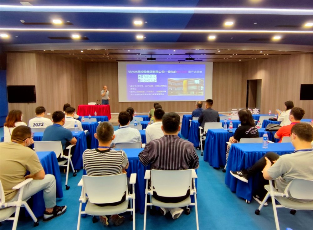 OliviaKenncjex's tweet photo. Acabo de impartir un taller sobre técnicas de productividad para emprendedores, fue genial compartir conocimientos con personas tan motivadas! https://t.co/JFUP9K91lU