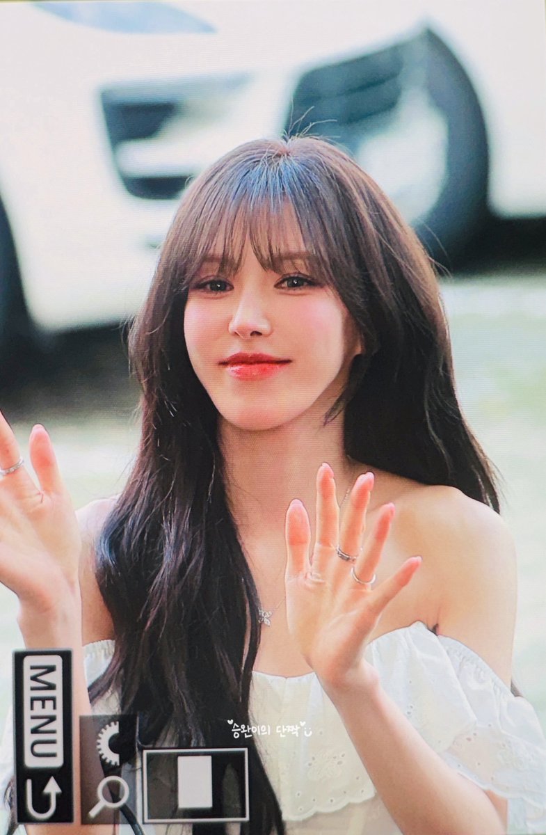 aloha_w221's tweet photo. 260819 영스 출근

영스 2주년 추카추카🎉🩵
#RedVelvet #WENDY #웬디 https://t.co/x1HZoCDk4L