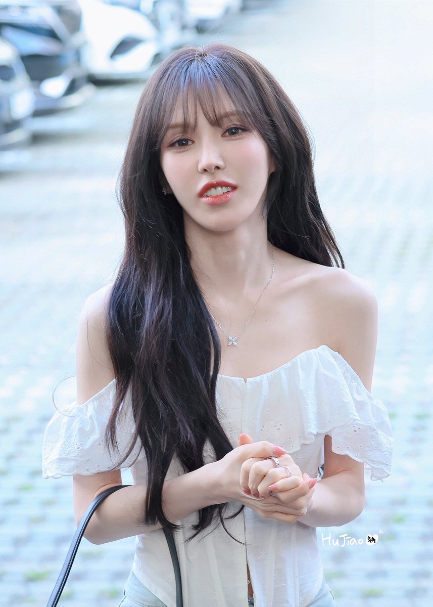 HuJiao_1009's tweet photo. 260819 영스 #WENDY #웬디

너무 예뻐 승와니🥰🥰 https://t.co/hmNacrwnF5