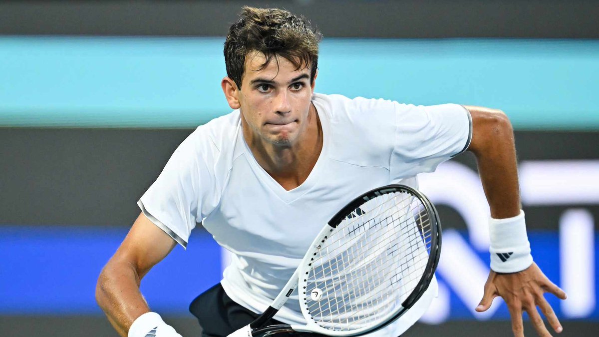 ATPTour_ES's tweet photo. ¡Fiable desde el primer minuto! 🔥🔥

La irrupción de 🇪🇸 Jódar en los Masters 1000: más veloz que Alcaraz y el Big 3 en la categoría.

📌 https://t.co/Rl3JPOiNtW https://t.co/Klgg5Zq7r7