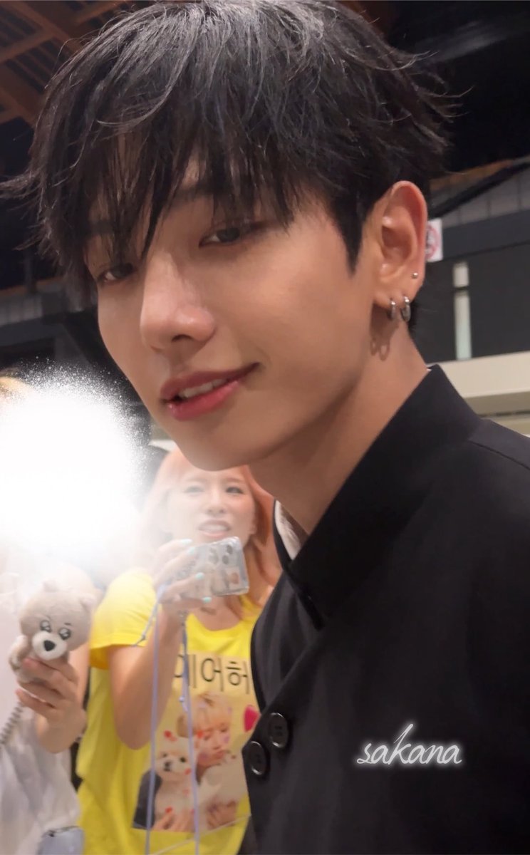 myeongbull's tweet photo. 뭔일이난거야 260818엔 https://t.co/QtQnXOm4du
