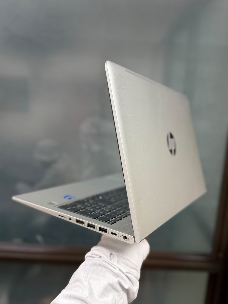 mzee__daudi's tweet photo. @Kixc01 @ksh 50,000/=
Hp ProBook 450 G8
Intel Core i5
11th Gen
8 GB Ram
512 GB SSD
NVIDIA Geforce MX450
2 GB Dedicated 
Backlit Keyboard 
15.6” FHD Display
Fingerprint Scanner
Call or WhatsApp
0700331775 https://t.co/gyb3ky02FS