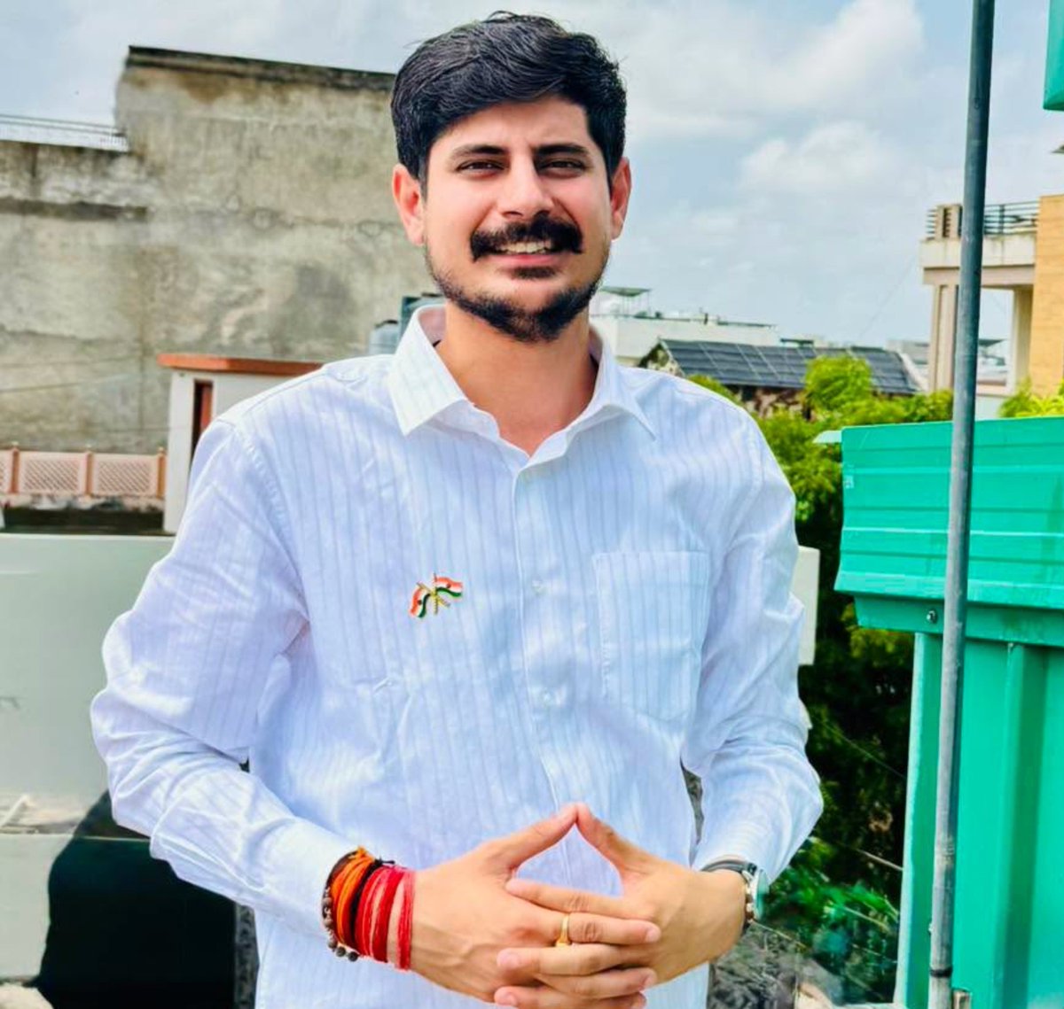 pichwai's tweet photo. भाई हर्ष शर्मा को @onlineharshit जन्मदिन की हार्दिक मंगल शुभकामनाएं। 
प्रभु श्री राम जी प्रर्थना करता हूँ, तुम्हारी सभी मनोकामना पूर्ण करें।

@BJP4India
@BJP4Rajasthan https://t.co/Vqz8HtYZkg