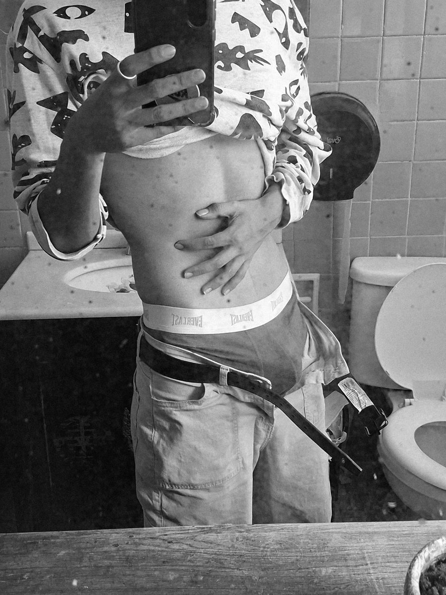 Miguelete518668's tweet photo. Top top 👅
Ya saquen algo https://t.co/CoP8geLVAq