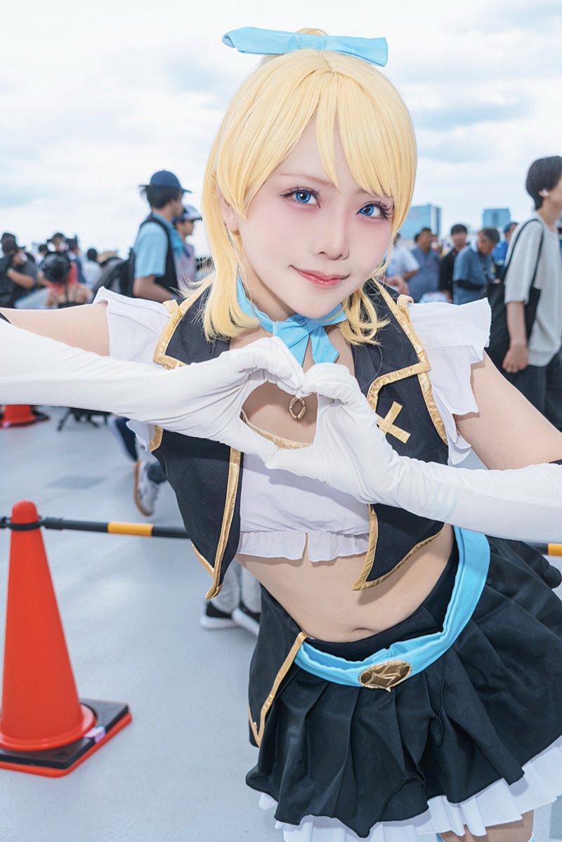 masaki446's tweet photo. （絢瀬絵里・ラブライブ !）@cho_go_kin_ayu さん

#宇佐美コスプレ撮影写真館 #c108 #c108コスプレ https://t.co/7FDnJRDvp5