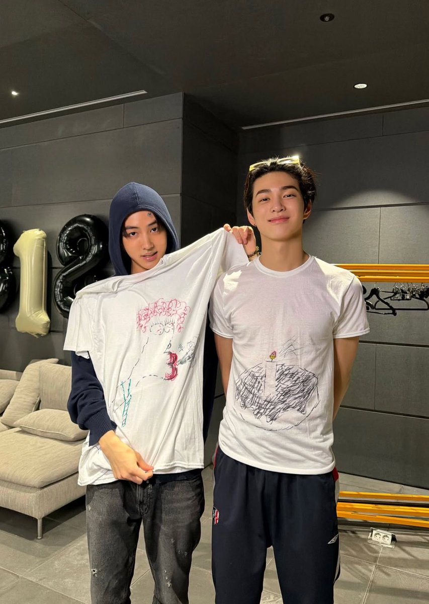 keoskyn's tweet photo. KONO KENAPA JADI TINGGI https://t.co/u61XfhBRNQ
