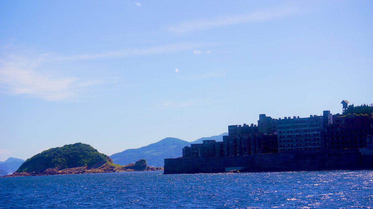 koiti3307's tweet photo. 10日程前の夏休み🏖☀️
台風の影響で上陸はできなかったけど、久しぶりの端島へ。
世界遺産になる前はグラウンドら辺で石鯛釣りとかよく行ってた🎣
#軍艦島 https://t.co/IN2SRCmikd