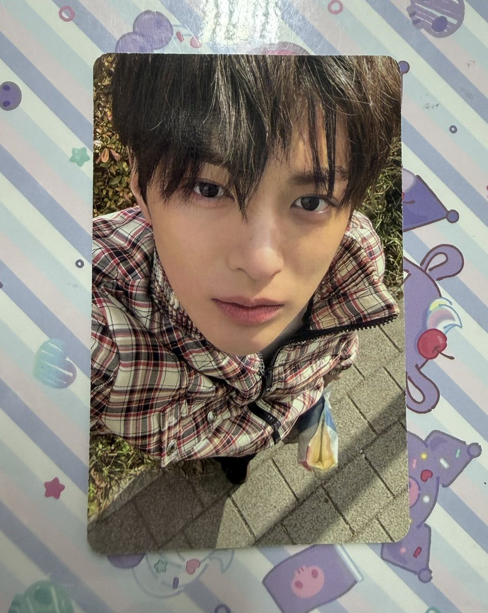 ibonopk's tweet photo. 💚มาสุ่มย้อนหลังค่าา
 การ์ดน้องกอนให้coer 1 รางวัล 
เนื่องจากนุติสครบรอบ 1 ปี ยินดีกับความสำเร็จของเด็กๆ ด้วยน้า🤏🏻

🔁 รีทวิตนี้
สุ่ม 21 /08 

#CORTIS #CORTIS1stAnniversary
#코르티스코어_일주년을_축하해
#FirstYearOutsideTheLines https://t.co/Y6dXi1lKgi