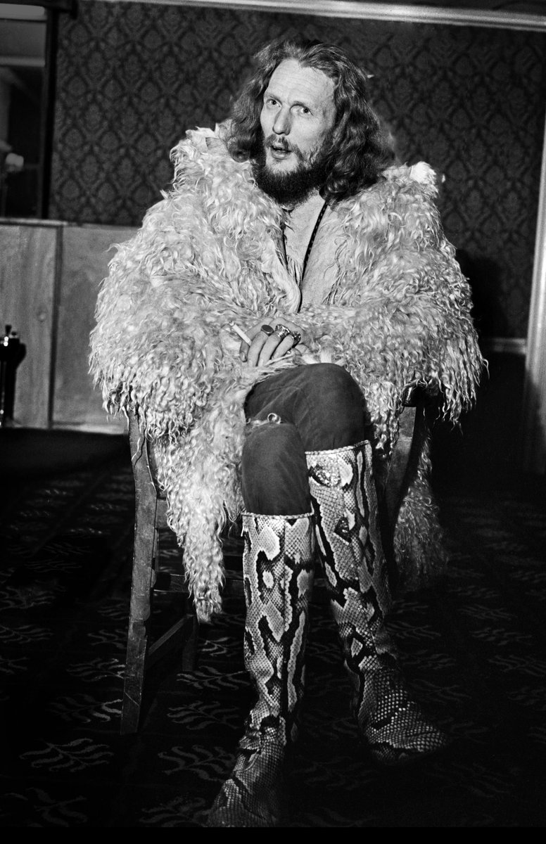 nottco's tweet photo. Remembering Peter Edward Baker, aka Ginger Baker born today 19th August 1939,
"I'd rather play jazz, I hate rock and roll."
@Rockstarscars @Superstar_Cars #gingerbaker #photooftheday
📸 Clive Barda OBE/ Mirrorpix https://t.co/DlYpNi4nh8