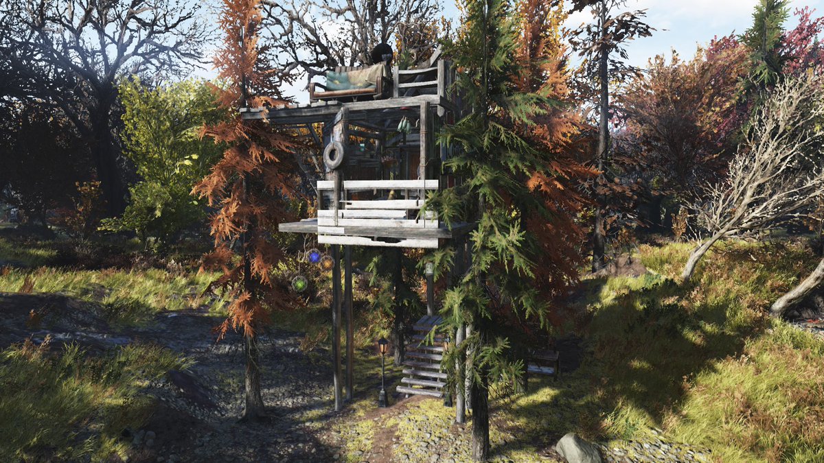 sizu2525's tweet photo. 久々に76でキャンプ🏕️作ったった
既存のは使わずにツリーハウス的なものを
作ったよ
綺麗なお家最初作ろうかと思ったけど
私にはそんなセンスはなかった🤣

#fallout76 https://t.co/xXmtUOjlOg