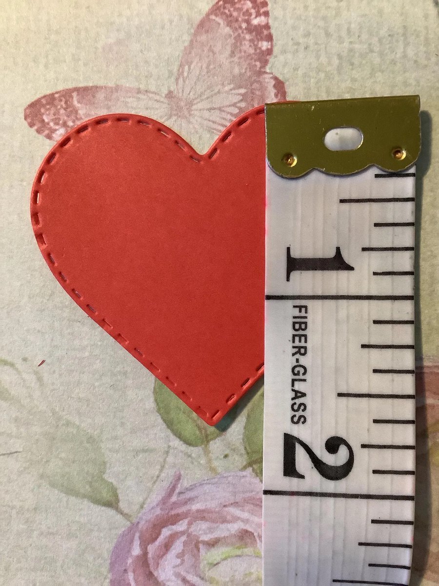 WatsonsVintage's tweet photo. ONLY ONE PACK LEFT NOW!! Just £2.50 (+P&amp;P)!!! 20 Piece Pack Plain Red 180 GSM Card 1.75" wide Heart Shapes - Card Making - Junk Journal - Scrapbooking - Wedding/Party Table Decor - Love https://t.co/yV9wnANKNF via @Etsy #HeartShapes #RedHearts #CardboardHearts #Crafting #PaperArt https://t.co/aatuTDzRmu