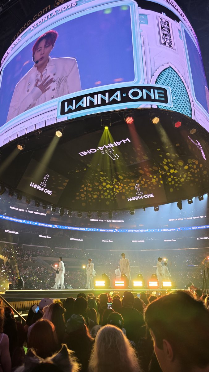 nbthyung's tweet photo. A weekend full of fun and partying. My multifandom heart is happy!
#KCON_NeverForget @kconusa @KCON_official https://t.co/1FwoNHQckr