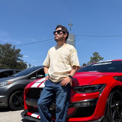 Eltev_Oficial's tweet photo. #NuevaFotoDePerfil https://t.co/CFHRPfaS8I