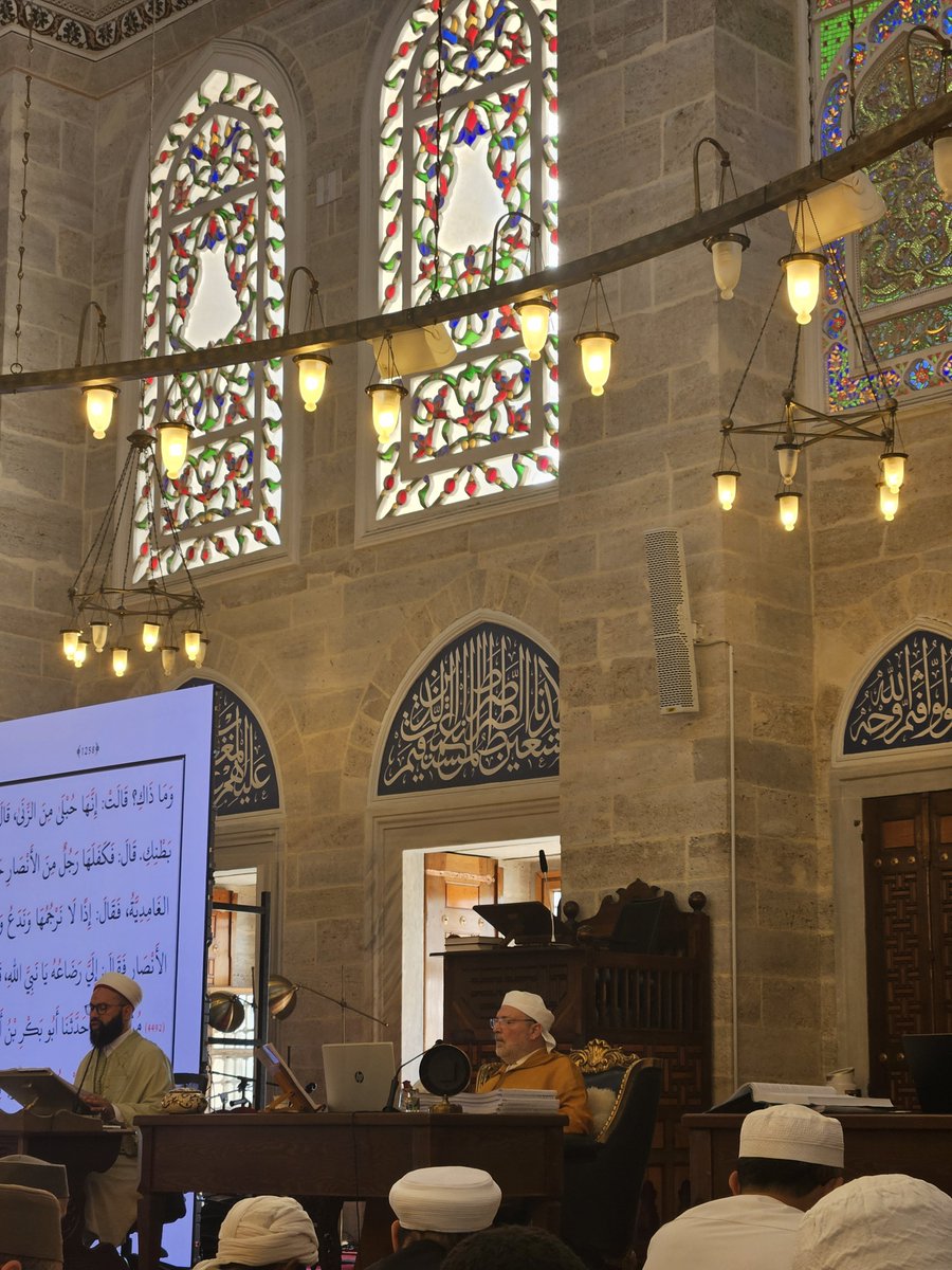 Sairani29's tweet photo. "Türklerin bu kadar yıl hüküm sürmelerinin nedeni, Allah'ın kitabına ve Resûlallah'ın ﷺ hadislerine göstermiş oldukları edep ve hürmettir."

-Şeyh İdris Fâsî https://t.co/tIAPbh98M9