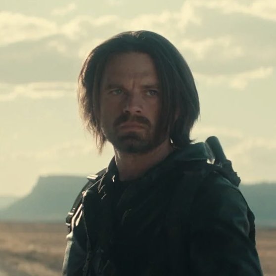 FilmUpdates's tweet photo. Sebastian Stan was misquoted and has not confirmed his role in ‘THE BATMAN’ sequel.

(Source: https://t.co/lp6dofk4i2) https://t.co/x9MG7ye16n