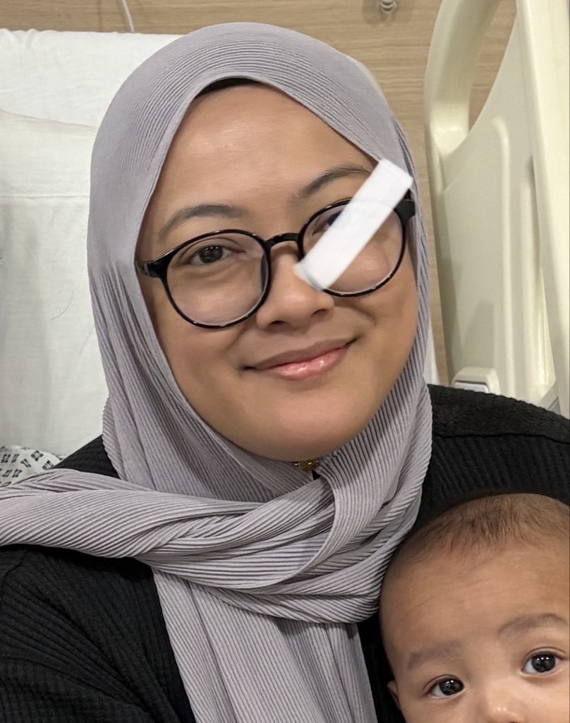 cikinsopee's tweet photo. Anak makin besar, tapi mak kenapa makin muda? 👀 https://t.co/LON063YzwW