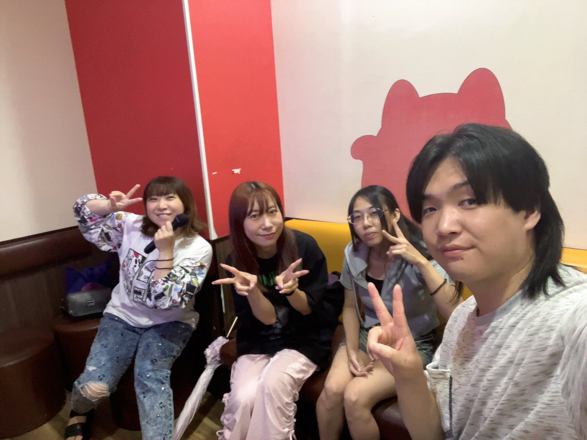mayuneko429's tweet photo. 昨日は
8/24(月)サンデーライブのコラボリハしてきたよ〜😆✨✨
めっちゃイイ感じ💖
平日の早い時間スタートですが、遊びに来て欲しいなぁ〜🥹
初の西川口メルハーランド主催❣️
皆んなで楽しみましょう🎶 https://t.co/jHYYyCff1q