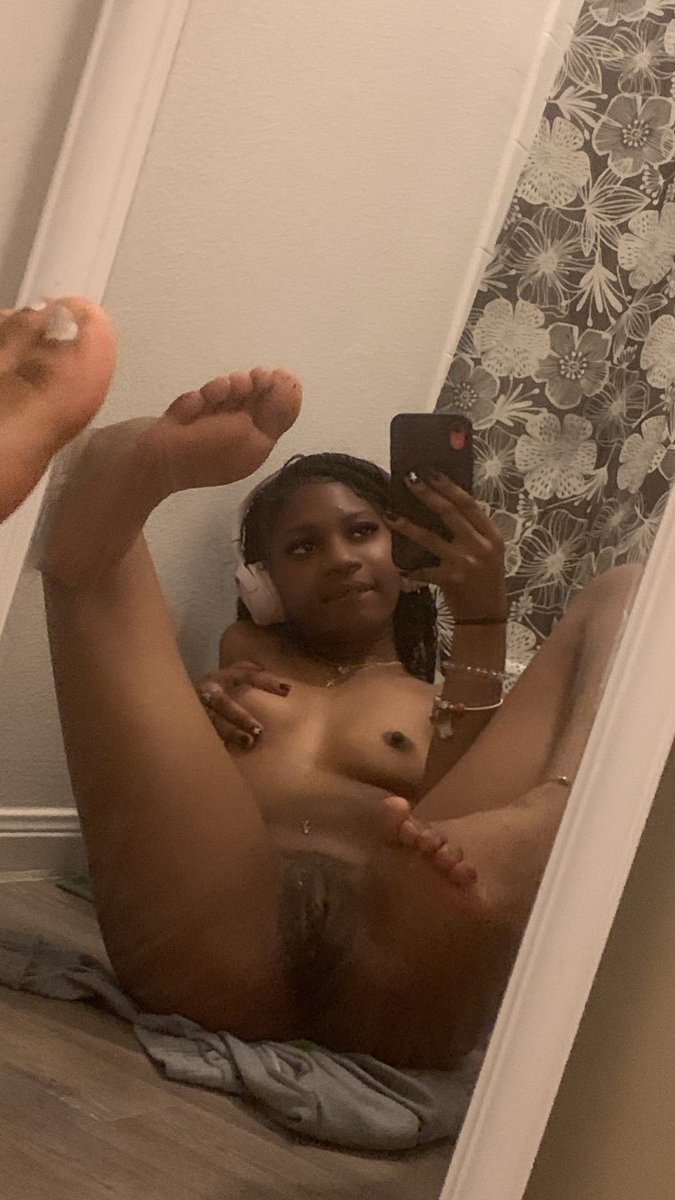origimsaquafina's tweet photo. $20 FaceTimes 📱💦 Dm “ Menu or Ft “

monicadashaa45@icloud.com https://t.co/IYxjqS7Swc