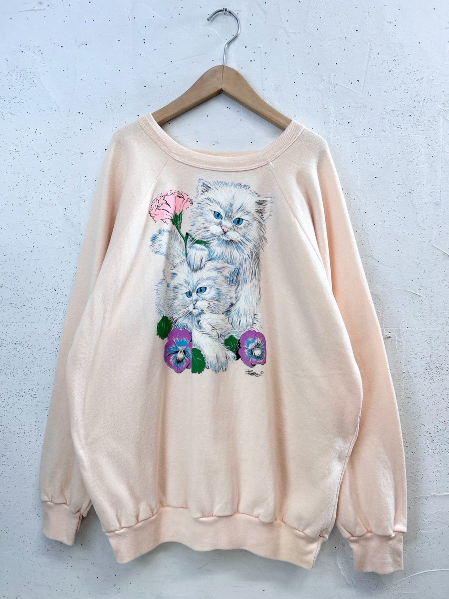 GROG_Vintage's tweet photo. ◎デニムラッフルシャツ👖
◎猫スウェット🐈🐈
※こちらの商品は8月22日の入荷アイテムとなります。お問い合わせやウェブショップ掲載は8月25日より承ります。
#groggrog #vintage #古着#古着コーデ #高円寺 https://t.co/l7DesYi5RX