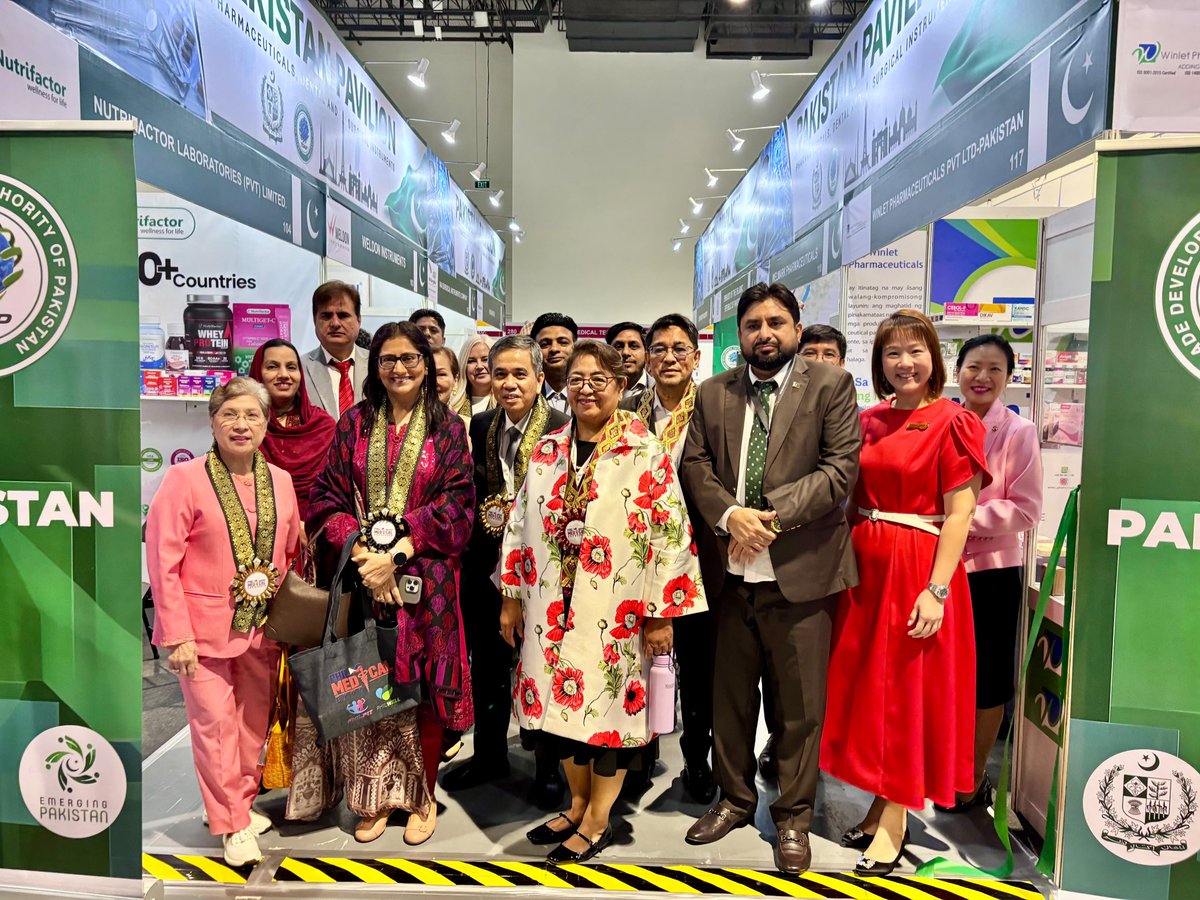 PakinPhl's tweet photo. H.E. Dr.@AsimaRabbani,Ambassador of 🇵🇰 to 🇵🇭,officially opened the Pakistan Pavilion today at PHILMED 2026, being held at the SMX Convention Center Manila.

The Pavilion features 17 participating Pakistani companies,including the Embassy of 🇵🇰,showcasing high-quality products.. https://t.co/tD95omQbES